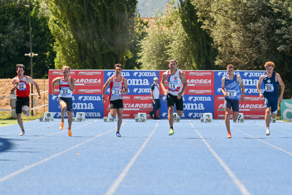 Alex Trupia in gara nei 100 metri